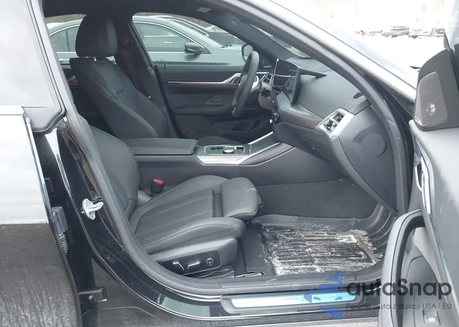 WBY43HD07SFU60577: 44369386