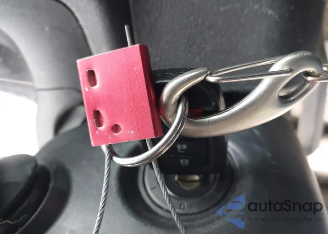 3CZRU5H35MM700522: 44369421