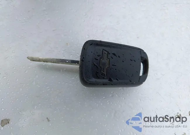 KL8CB6SAXJC466740: 44369422