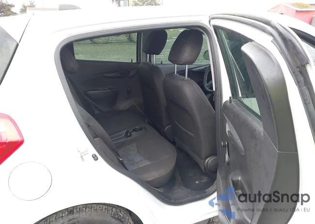 KL8CB6SAXJC466740: 44369422