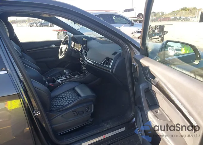 WA1B4AFY4M2064238: 44369430