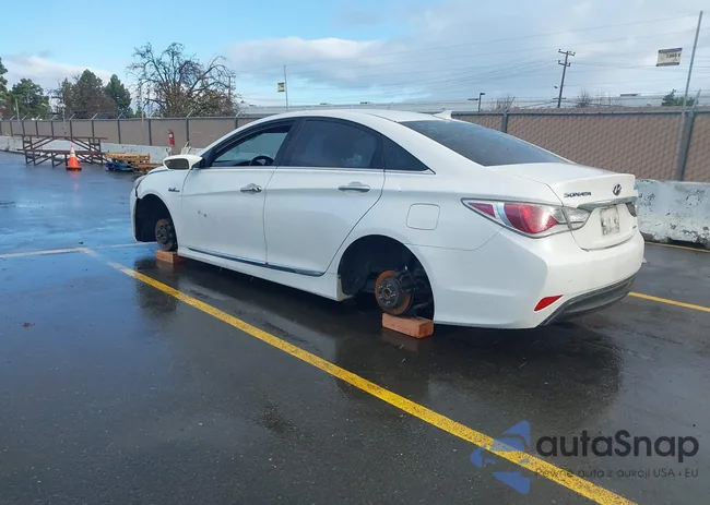 KMHEC4A4XDA079937: 44368605