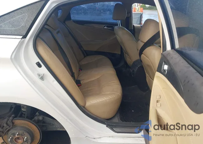 KMHEC4A4XDA079937: 44368605