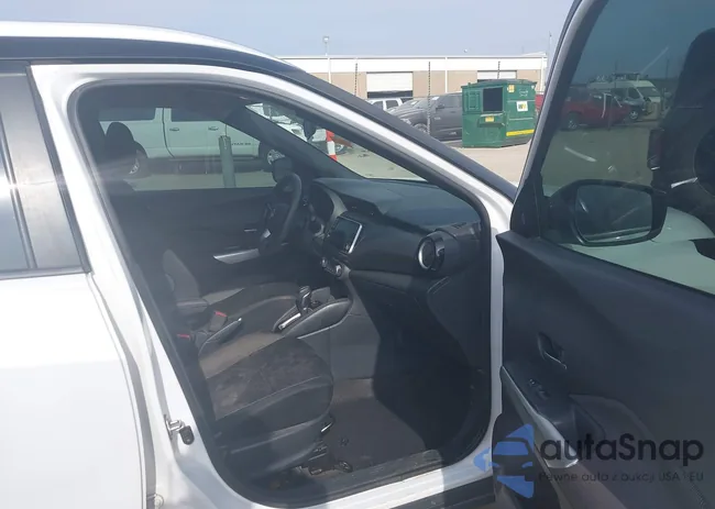 3N1CP5CV2LL551182: 44368689