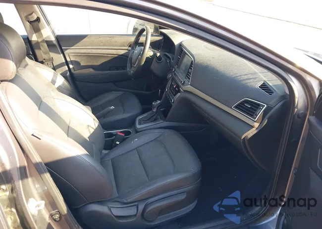 KMHD84LF1HU182857: 44368713