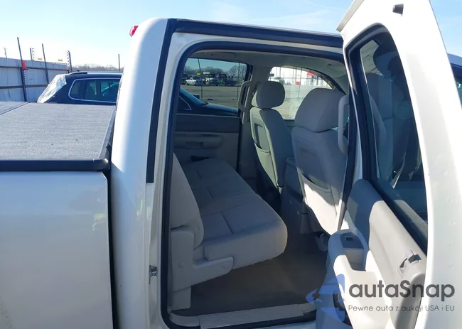 3GTP1VE0XCG119806: 44368722