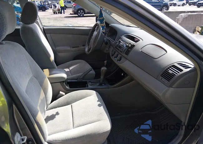 4T1BE32KX2U519302: 44368741