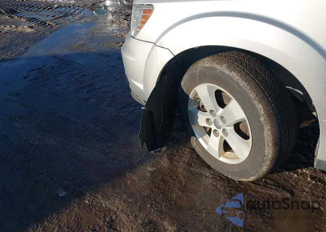 3C4PDCAB2DT560826: 44368813