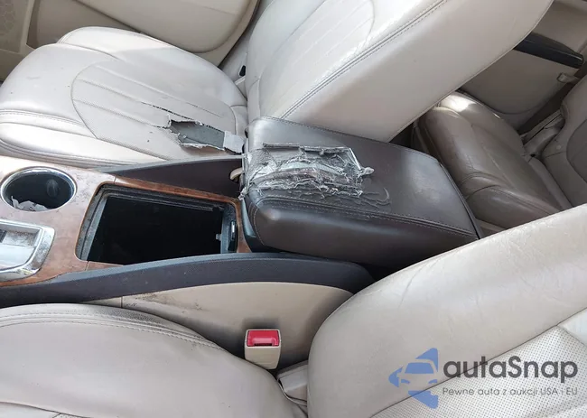 5GAKRCED0BJ118804: 44369982