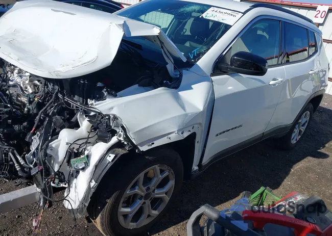 3C4NJDBN2ST617389: 44369986