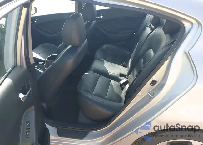 KNAFZ4A81G5598072: 44370008