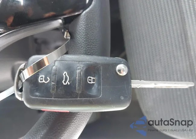 1VWAA7A33JC003829: 44370020