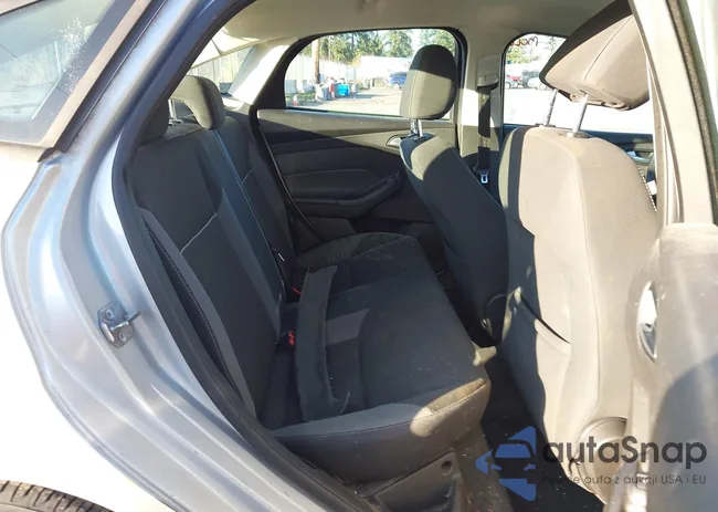 1FADP3F28DL178059: 44370046