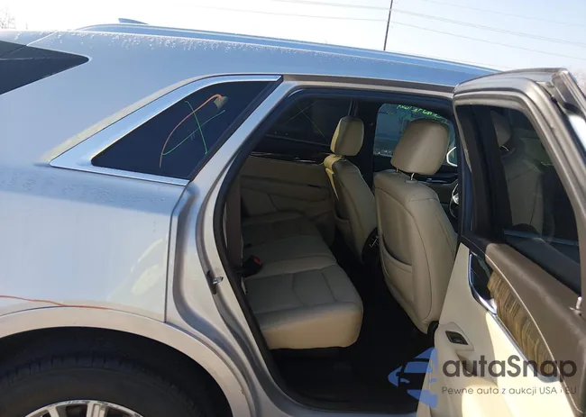 1GYKNARS0JZ187929: 44370053