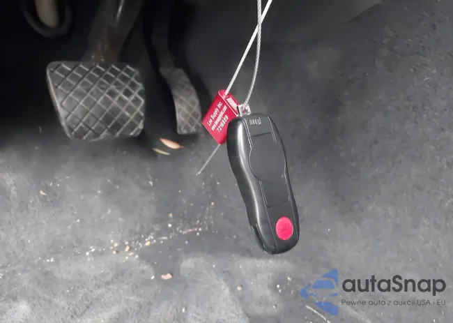 WP1AB2A57MLB31837: 44370082