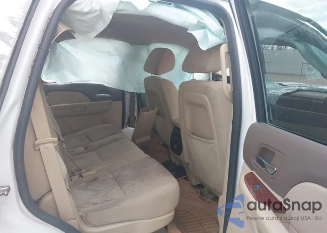 1GNSCAE08CR117055: 44370110