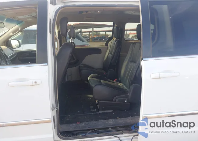 2C4RC1BG1GR296435: 44370154