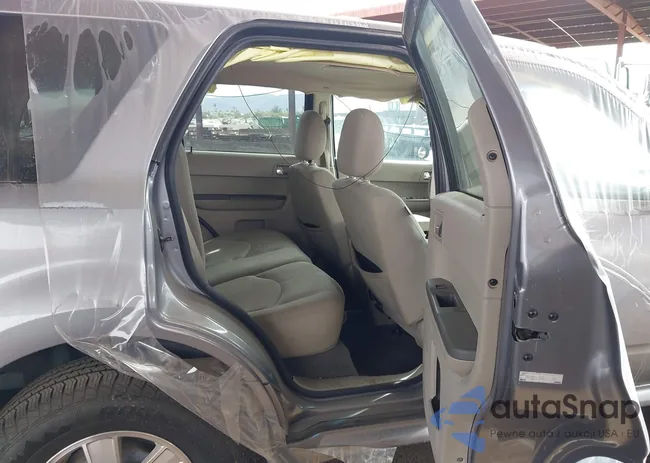 4M2CU81Z08KJ17486: 44370192