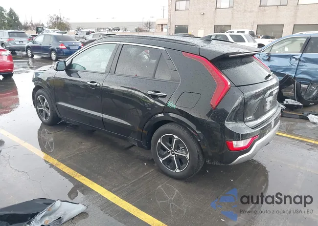 KNDCT3LE1P5090382: 44370208