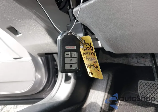 1HGCR3F96HA035062: 44370275