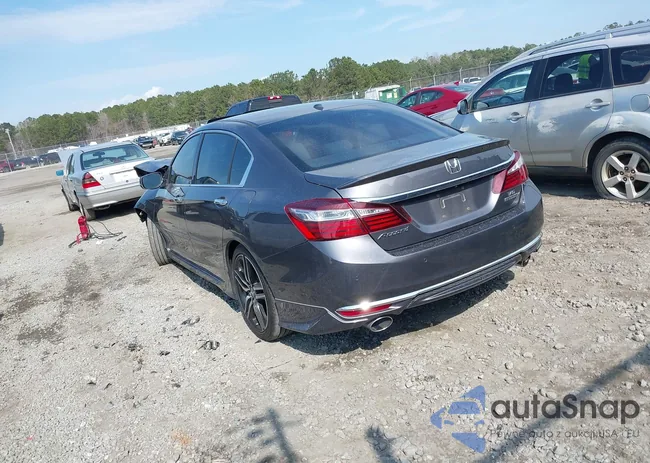 1HGCR3F96HA035062: 44370275