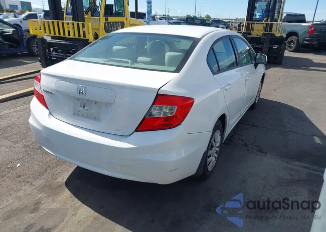 19XFB2F53CE013601: 44370280