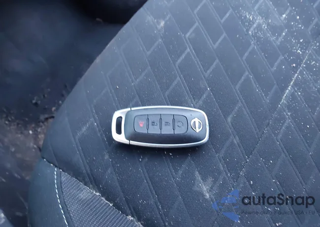 3N1CP5CV8RL557674: 44370353