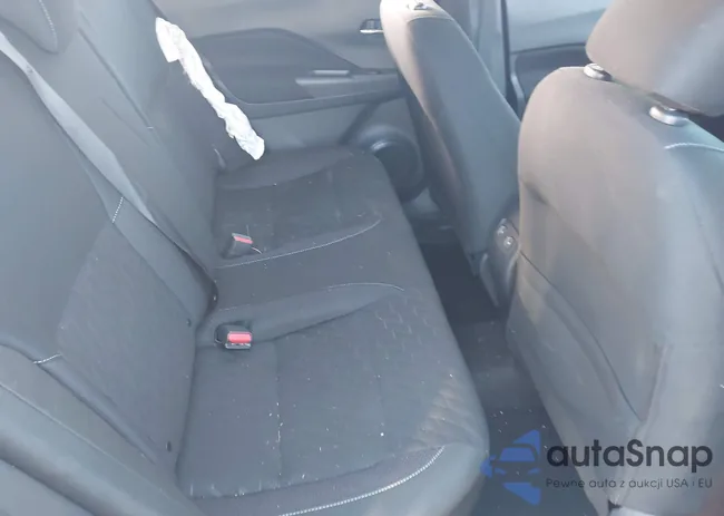 3N1CP5CV8RL557674: 44370353