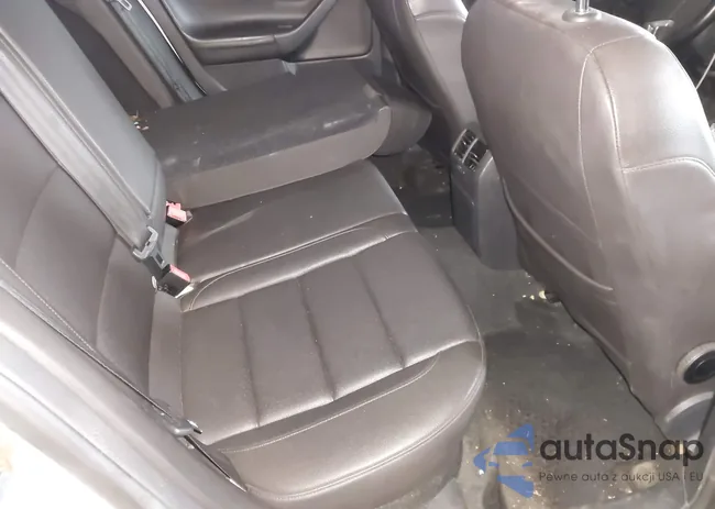 3VWPL7AJ1EM607953: 44370366