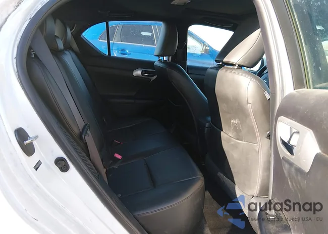 JTHKD5BH8C2081012: 44370393