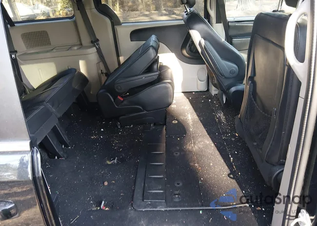 2C4RDGCG9KR545958: 44370400