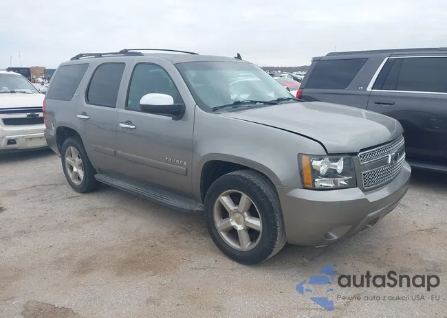 1GNFC13028R169597: 44370404