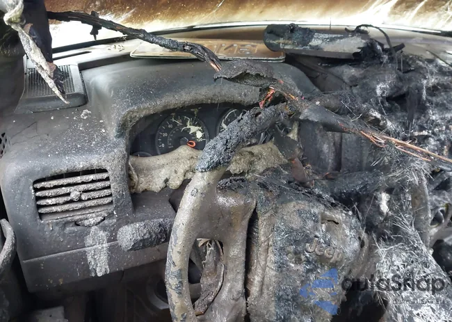 1J8FF28W77D312003: 44370410