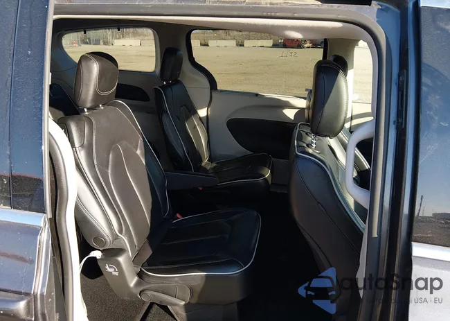 2C4RC1GG8PR551641: 44370444