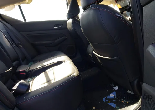 1N4BL4CW0RN371494: 44369526