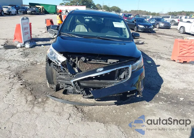 KNDMB5C15H6269374: 44369539