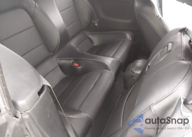 1FATP8UH0M5130348: 44369602