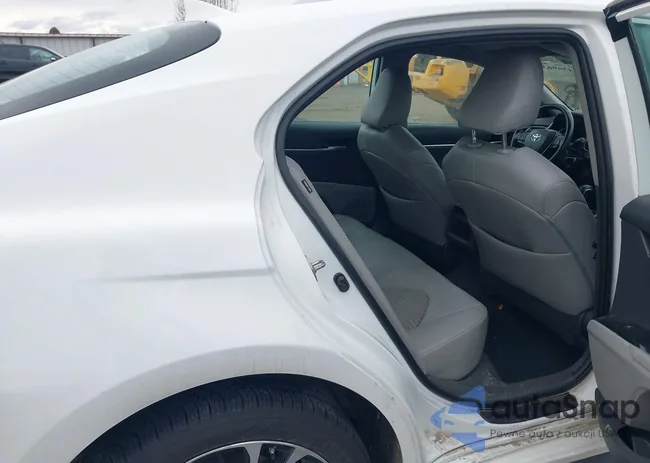 4T1B11HK5KU837318: 44369635