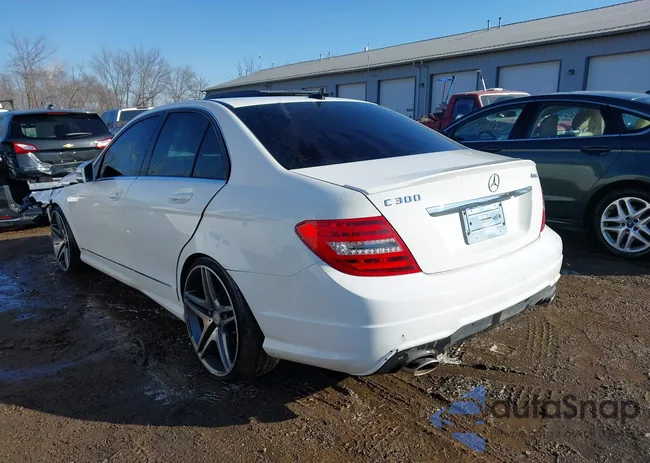 WDDGF8AB4DR271534: 44369648