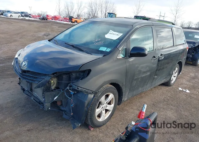 5TDKK3DC8DS380278: 44369785