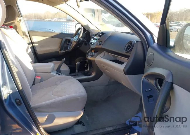 2T3XF4DV0BW092204: 44369789