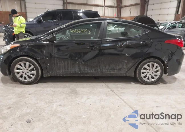 5NPDH4AE6CH103555: 44369795