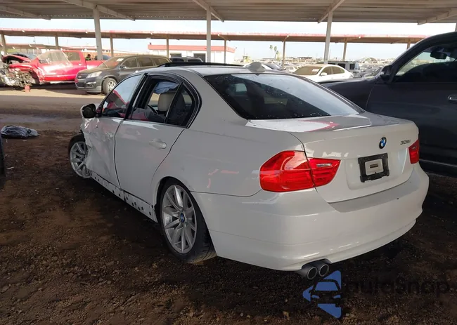 WBAPH7G57ANM52918: 44369838