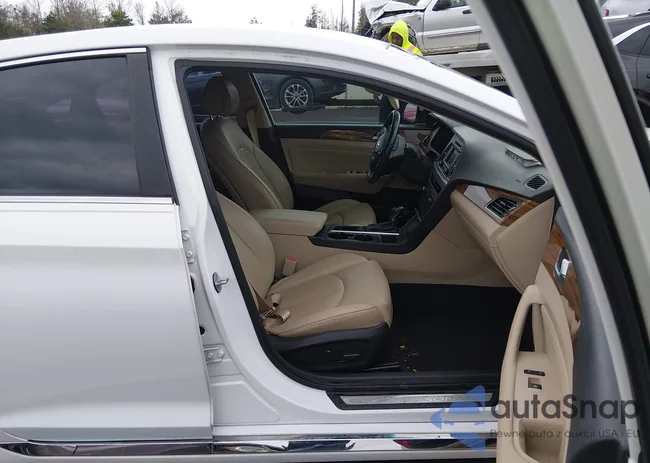 5NPE34AF4FH204531: 44369853