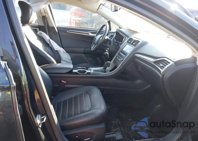 3FA6P0H91DR270620: 44369856