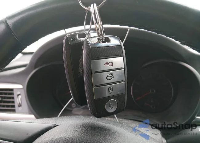 KNAGU4LE2H5017914: 44370936