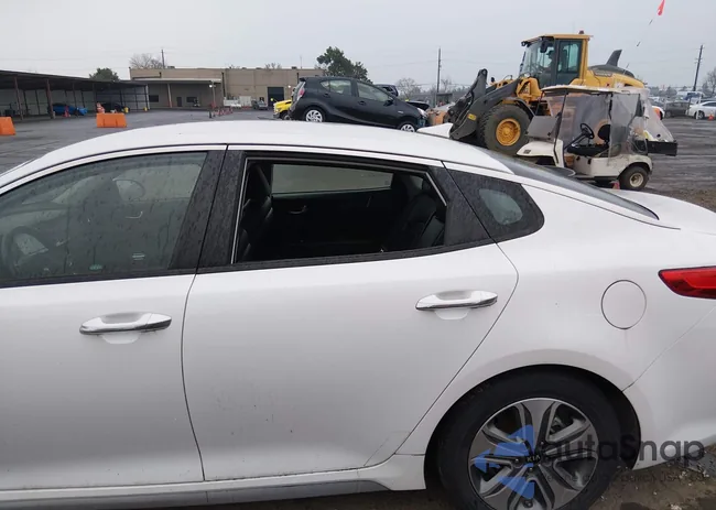 KNAGU4LE2H5017914: 44370936