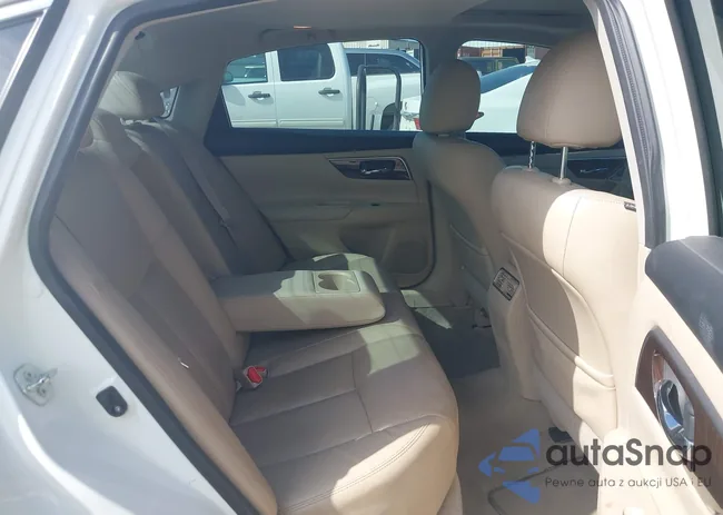 1N4AL3AP9EC901582: 44370984