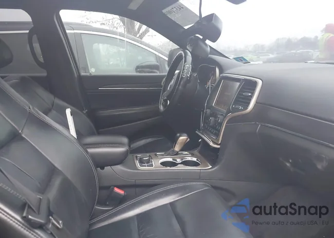 1C4RJFBGXGC335017: 44371009