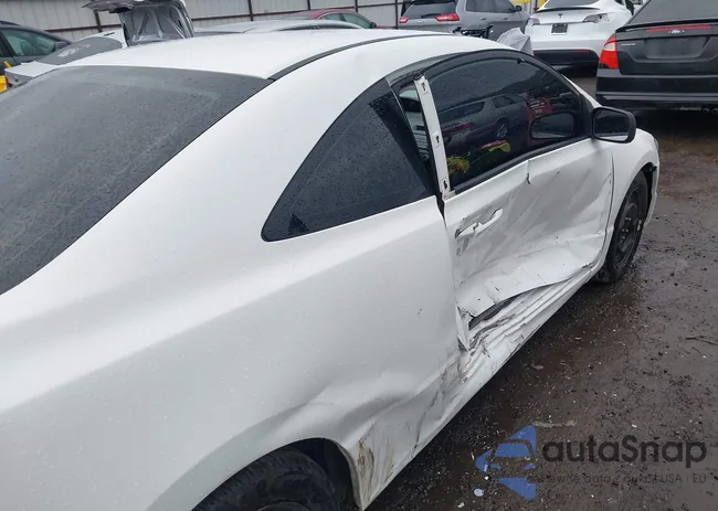 2HGFG1B61BH505767: 44371061